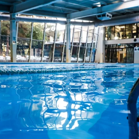 Day-pass Piscina Interioara